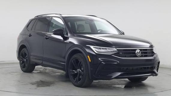 VOLKSWAGEN TIGUAN 4MOTION 2023 3VV8B7AX2PM019272 image